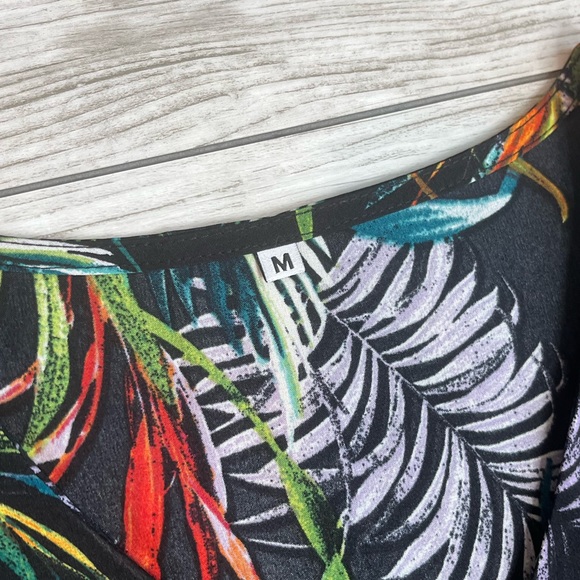 Black Long Sleeved Floral Dress Size Medium - Picture 3 of 3